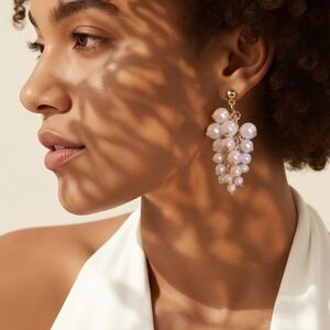 Avon Gold Tone Faux Pearl Cluster Drop Earrings – Elegant Vintage Style